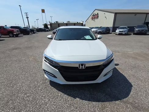 Used 2019 Honda Accord EX image 2
