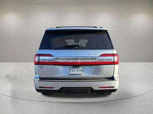 Used 2021 Lincoln Navigator L Reserve w/ Luxury Package AWD/4WD image 3
