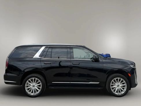 Used 2023 Cadillac Escalade Premium Luxury w/ LPO, Floor Liner Package AWD/4WD image 8