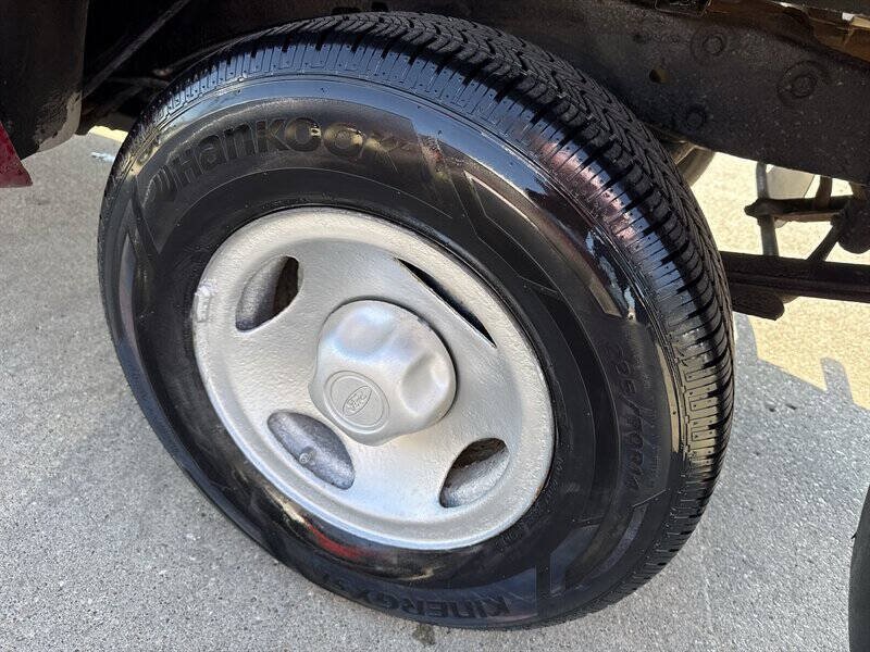 Used 1997 Ford Ranger XL RWD image 14