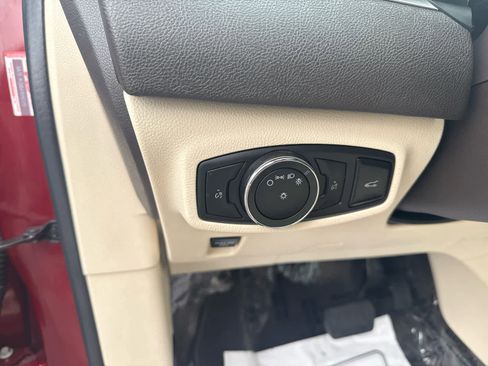 Used 2015 Lincoln MKC AWD w/ Equipment Group 102A Reserve image 18