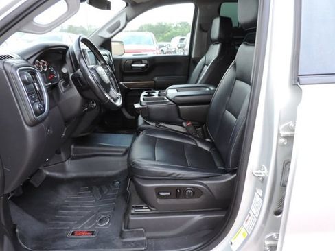 Certified 2021 Chevrolet Silverado 1500 LT w/ LPO, Dark Essentials Package RWD image 19