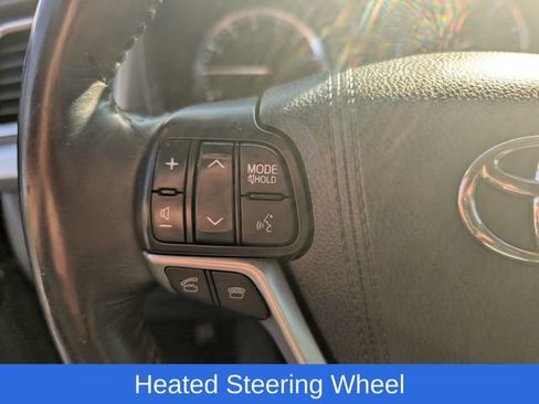 Used 2015 Toyota Highlander Limited Platinum AWD/4WD image 17
