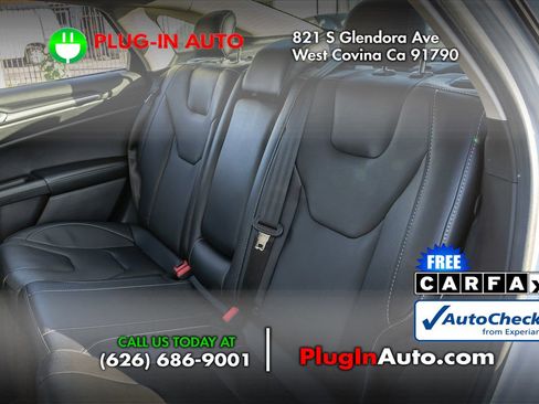 Used 2018 Ford Fusion Energi Titanium image 10