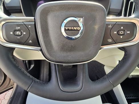 Certified 2023 Volvo XC40 B5 Plus w/ Driver Assist Package image 25