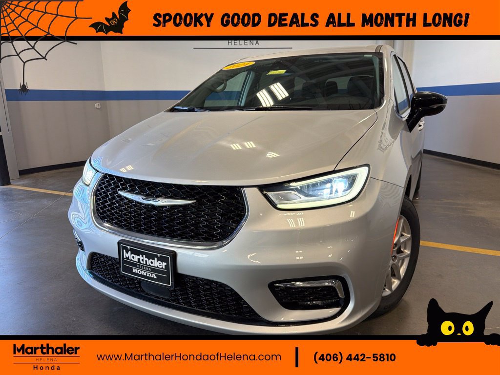 Used 2024 Chrysler Pacifica Touring-L FWD image 1