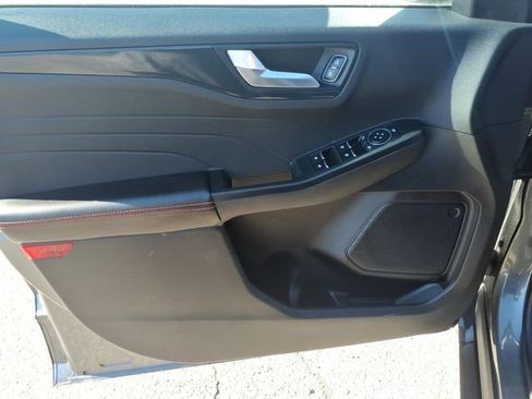 Certified 2023 Ford Escape ST-Line w/ Tech Pack #1 AWD/4WD image 15