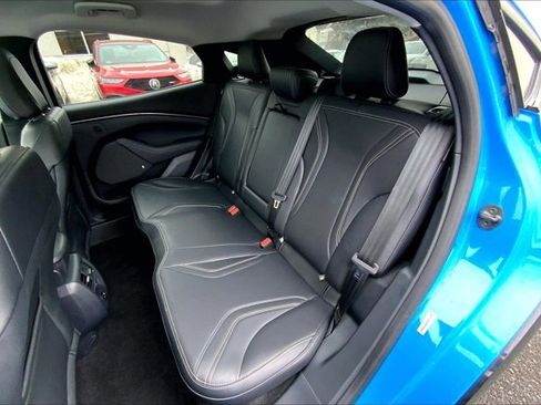 Used 2022 Ford Mustang Mach-E Premium image 25