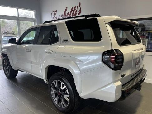 Used 2025 Toyota 4Runner TRD Sport image 6