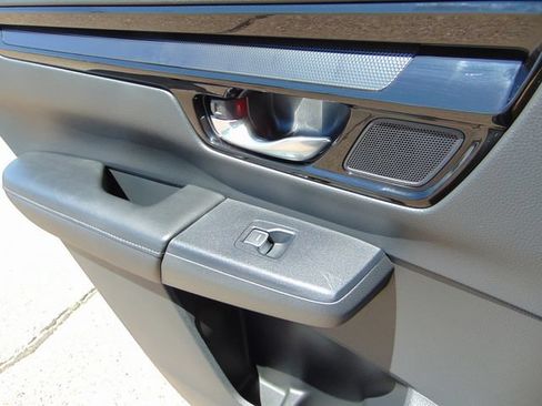 Used 2025 Honda CR-V EX-L image 24