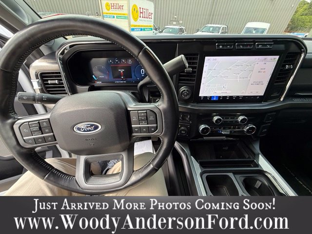 Used 2023 Ford F250 Lariat w/ Lariat Ultimate Package AWD/4WD image 11