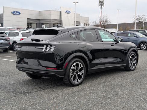 Certified 2024 Ford Mustang Mach-E Select w/ Comfort Package Lite image 3