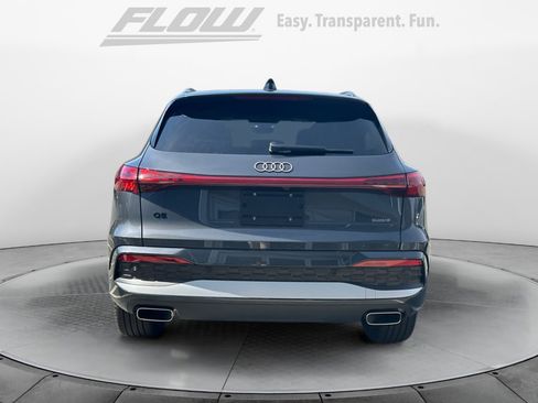 Certified 2025 Audi Q5 Premium w/ Convenience Package AWD/4WD image 8