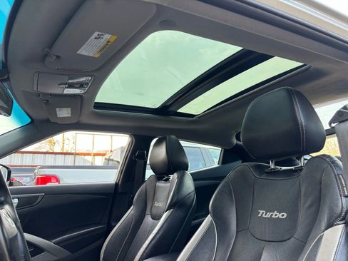 Used 2015 Hyundai Veloster Turbo w/ Option Group 04 image 45