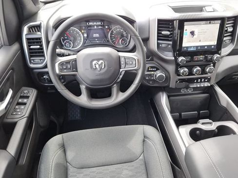 New 2026 RAM 1500 Express AWD/4WD image 12