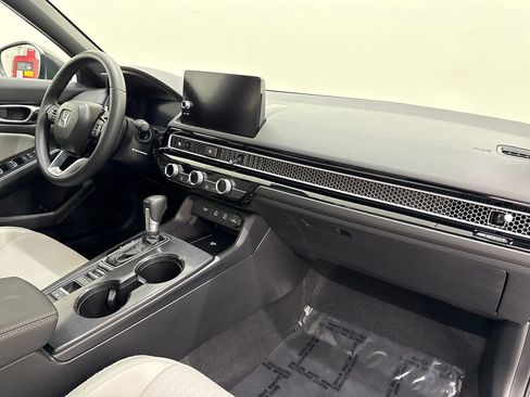 Used 2025 Honda Civic Sport Touring image 28