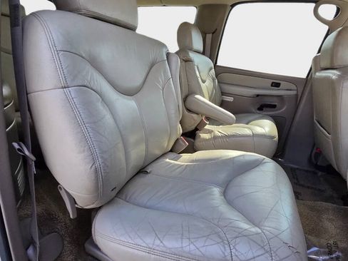 Used 2002 GMC Yukon XL SLT w/ SLT Equipment Group RWD image 13