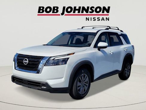 New 2025 Nissan Pathfinder SV AWD/4WD image 7