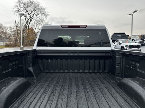 New 2026 GMC Sierra 2500 Pro w/ Convenience Package AWD/4WD image 24