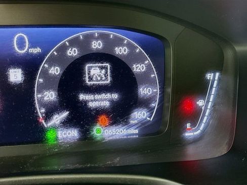 Used 2022 Honda Civic Touring image 11