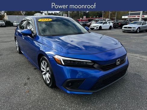 Used 2024 Honda Civic Touring image 9