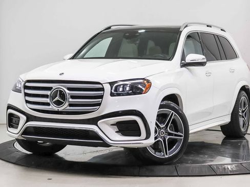 Certified 2024 Mercedes-Benz GLS 450 4MATIC image 1