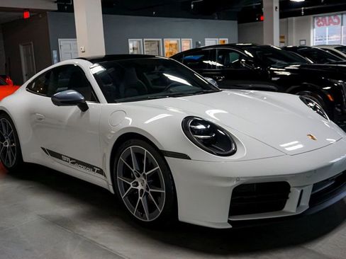 Used 2025 Porsche 911 Carrera T image 49