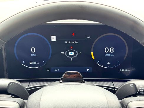 Used 2024 Hyundai Santa Fe Calligraphy image 32