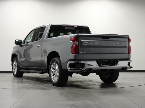 Used 2021 Chevrolet Silverado 1500 LTZ AWD/4WD image 6