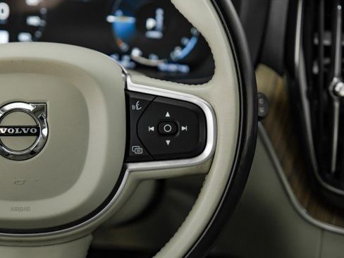 Used 2021 Volvo XC60 T8 Inscription Expression w/ Advanced Package image 15