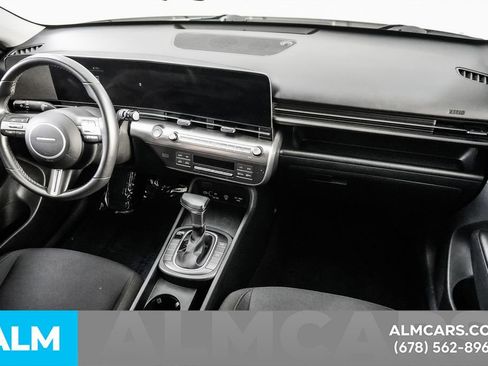 Used 2025 Hyundai Kona SEL image 21