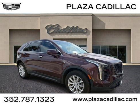 Certified 2023 Cadillac XT4 Luxury w/ Cold Weather Package FWD image 1