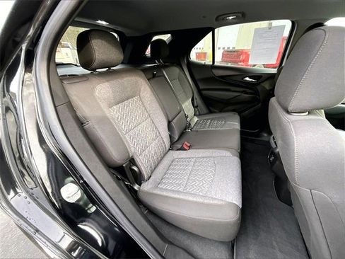 Used 2023 Chevrolet Equinox LT w/ Driver Convenience Package image 22