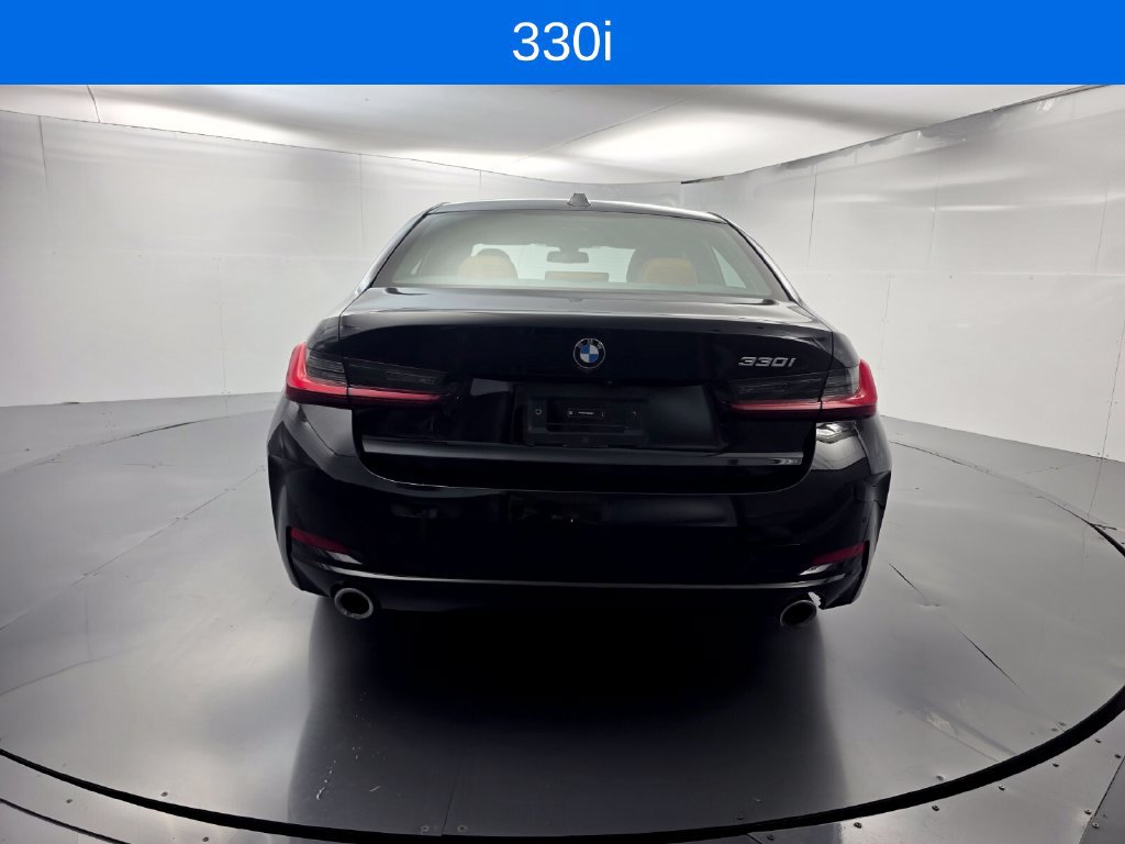 Used 2024 BMW 330i Sedan w/ Convenience Package RWD image 5