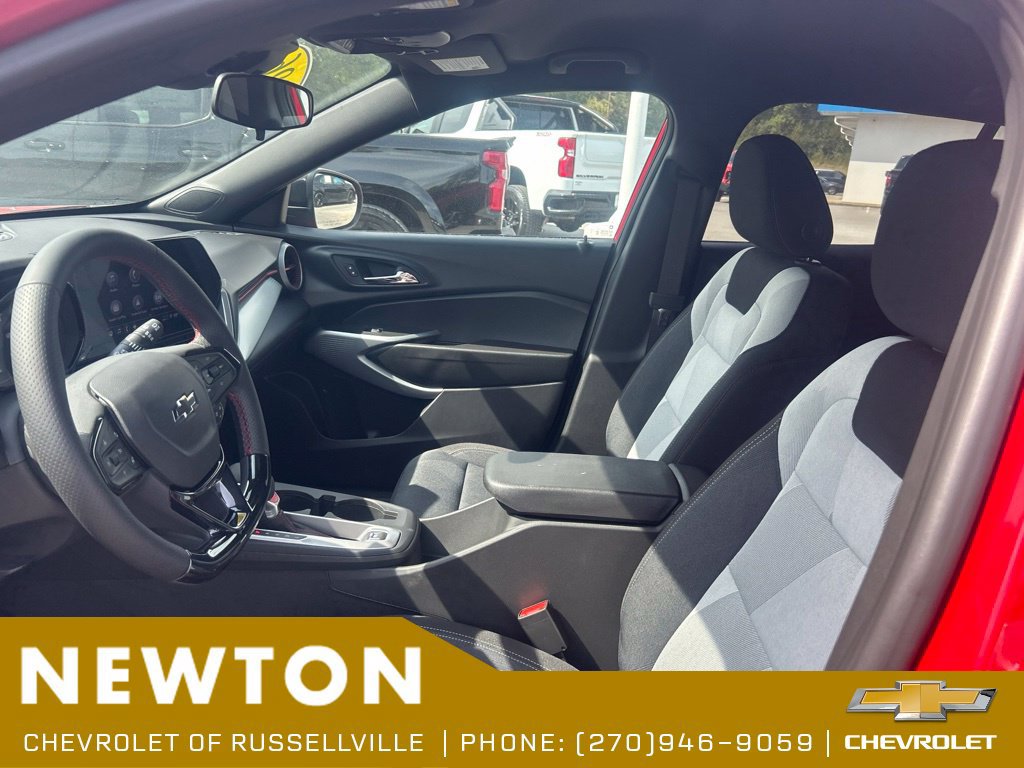 New 2026 Chevrolet Trax RS w/ Driver Confidence Package FWD image 4