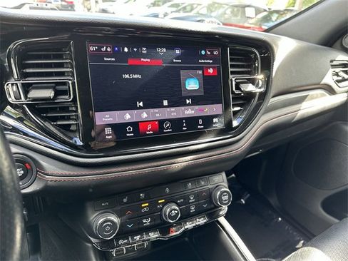 Used 2023 Dodge Durango GT image 12