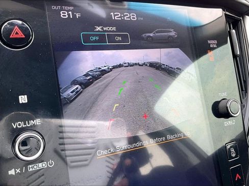 Used 2022 Subaru Outback Premium image 13