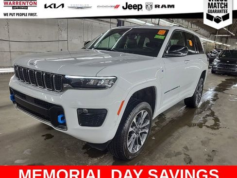 Used 2023 Jeep Grand Cherokee Overland AWD/4WD image 1