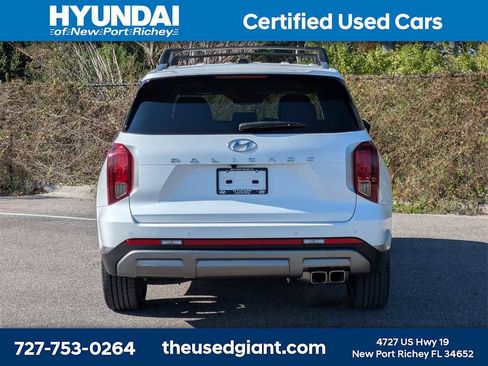 Certified 2023 Hyundai Palisade SEL w/ Cargo Package image 4