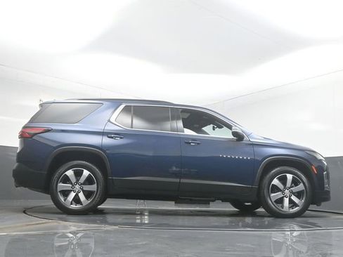 Used 2023 Chevrolet Traverse LT w/ LT Premium Package image 55