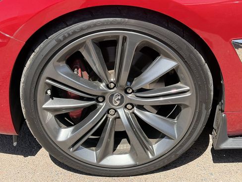 Used 2019 INFINITI Q60 Red Sport 400 w/ Proactive Package AWD/4WD image 5