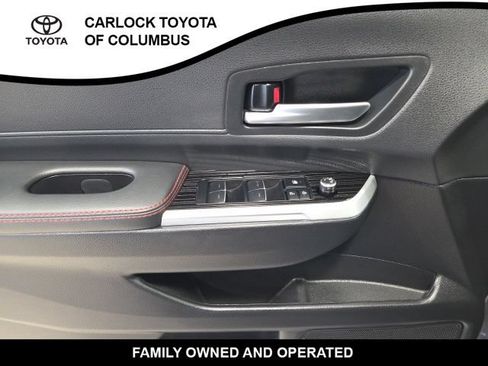 Used 2025 Toyota Sienna XSE w/ XSE Plus Package AWD/4WD image 11