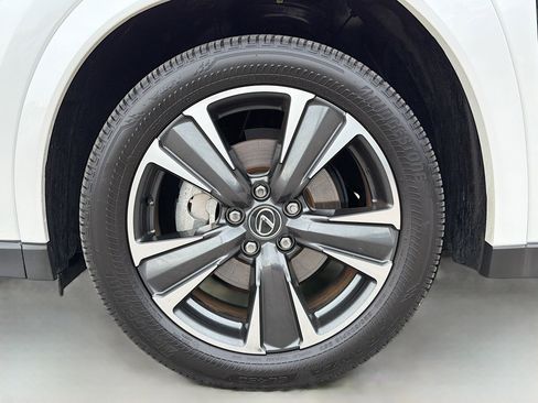 Used 2025 Lexus UX 300h FWD image 44