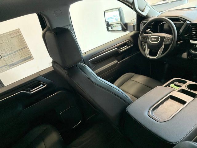 New 2026 GMC Sierra 3500 SLT AWD/4WD image 34