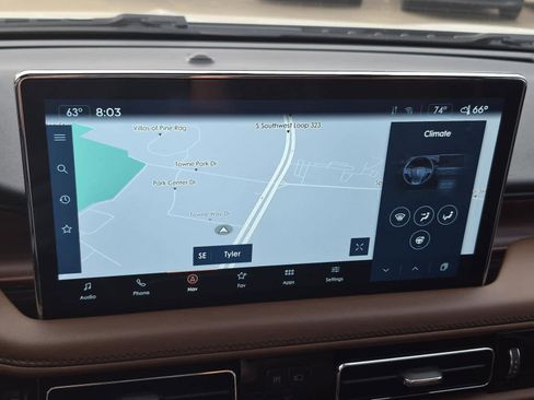 Used 2023 Lincoln Nautilus Reserve w/ Equipment Group 201A image 25