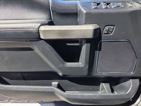 Used 2021 Ford F250 Platinum image 22