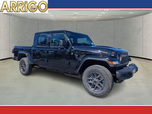 New 2026 Jeep Gladiator Sport image 1
