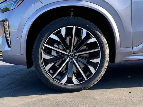 New 2026 Volvo XC90 B5 Plus w/ Protection Package image 14