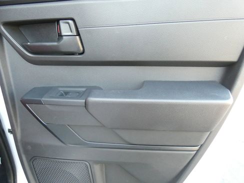 Used 2025 Toyota Tundra SR image 45