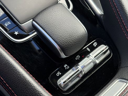 Used 2022 Mercedes-Benz GLE 53 AMG 4MATIC Coupe image 28